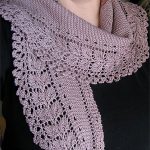 Бактус с ажурной каймой ВЯЗАНИЕ СПИЦАМИ